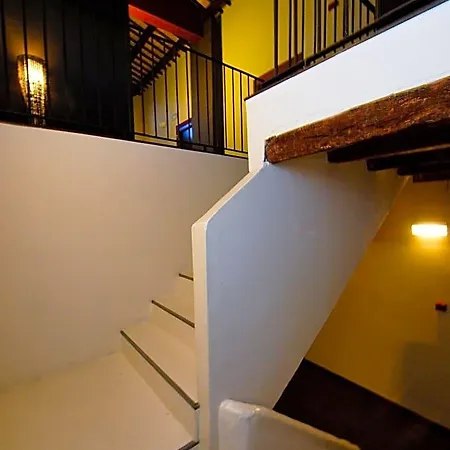 Moli Blanc Hotel 3*
